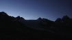 Am Morgen früh begeben wir uns auf den SIlvrettagletscher - langsam erwacht ein neuer Tag!
