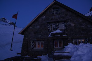 Wildhornhütte SAC auf 2303m - SAC-Sektion Moléson