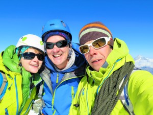 klassisches Gipfel-Selfie auf dem Castor 4228m - unverblühmte Lebensfreude!